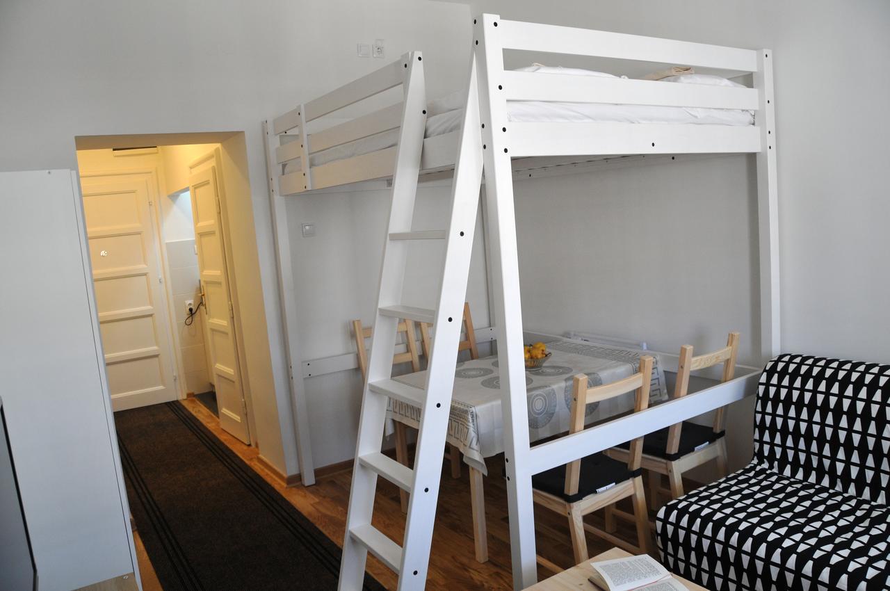 Apartment In The City Center Belgrado Exterior foto