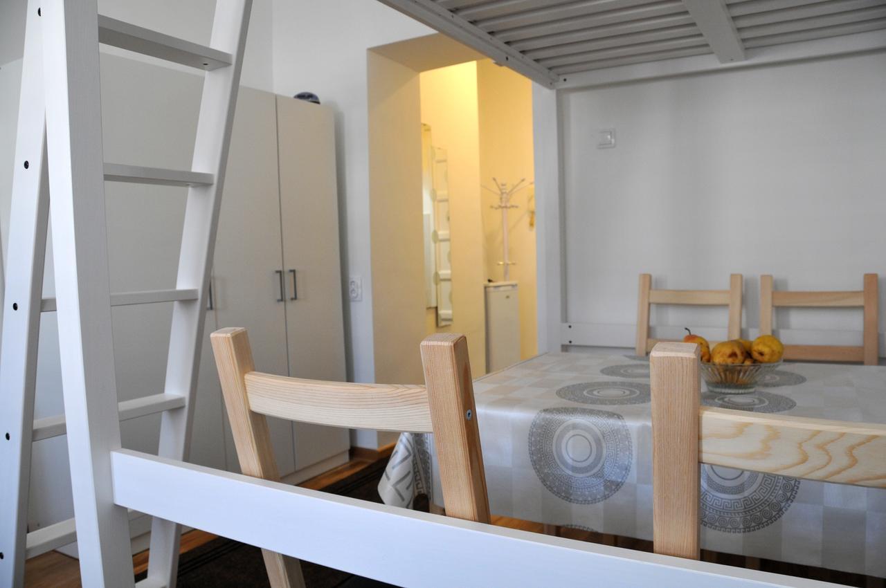Apartment In The City Center Belgrado Exterior foto