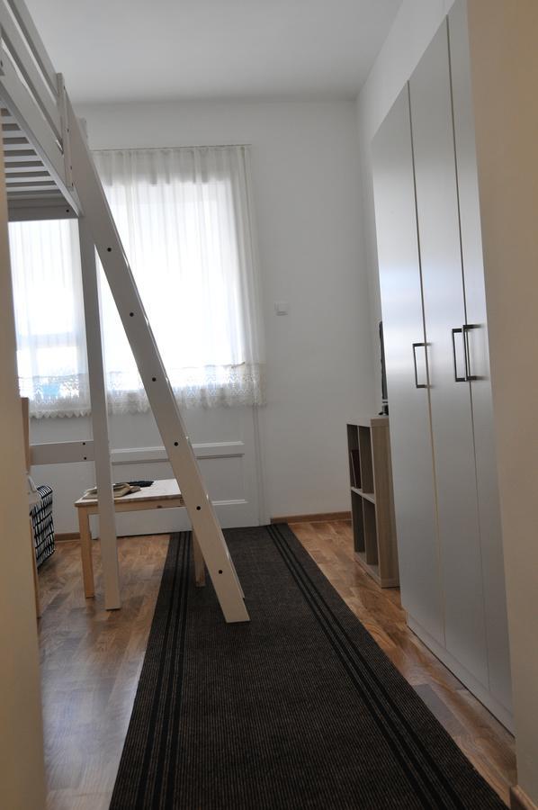 Apartment In The City Center Belgrado Exterior foto