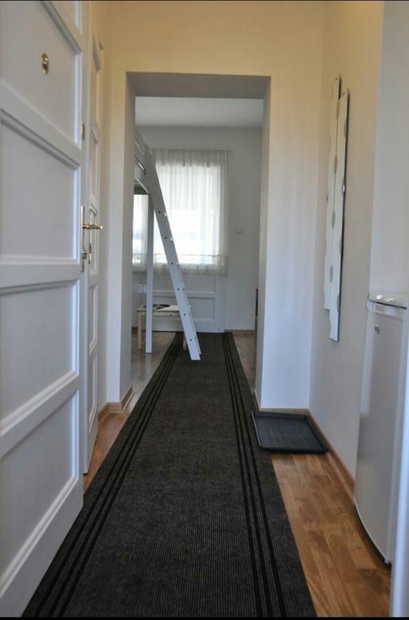Apartment In The City Center Belgrado Exterior foto