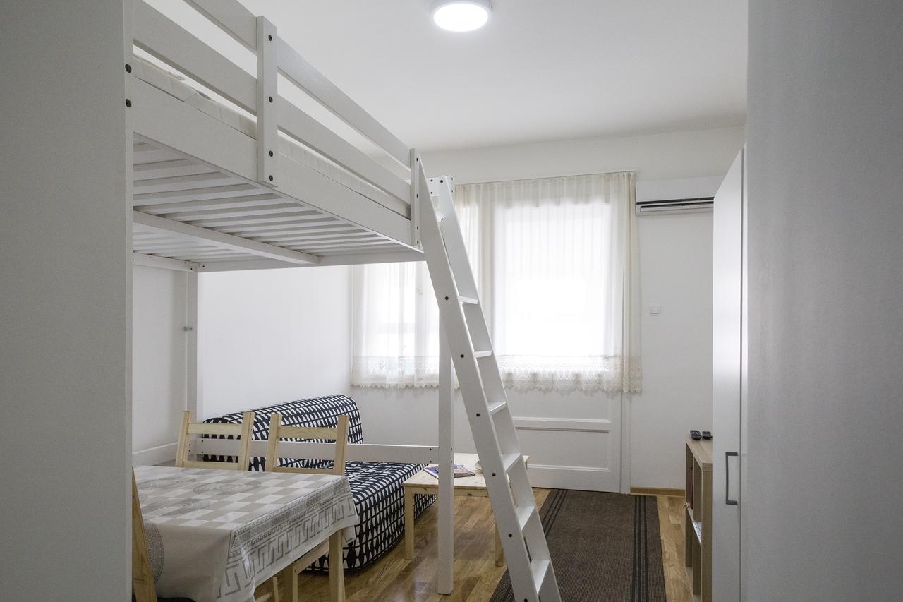 Apartment In The City Center Belgrado Exterior foto